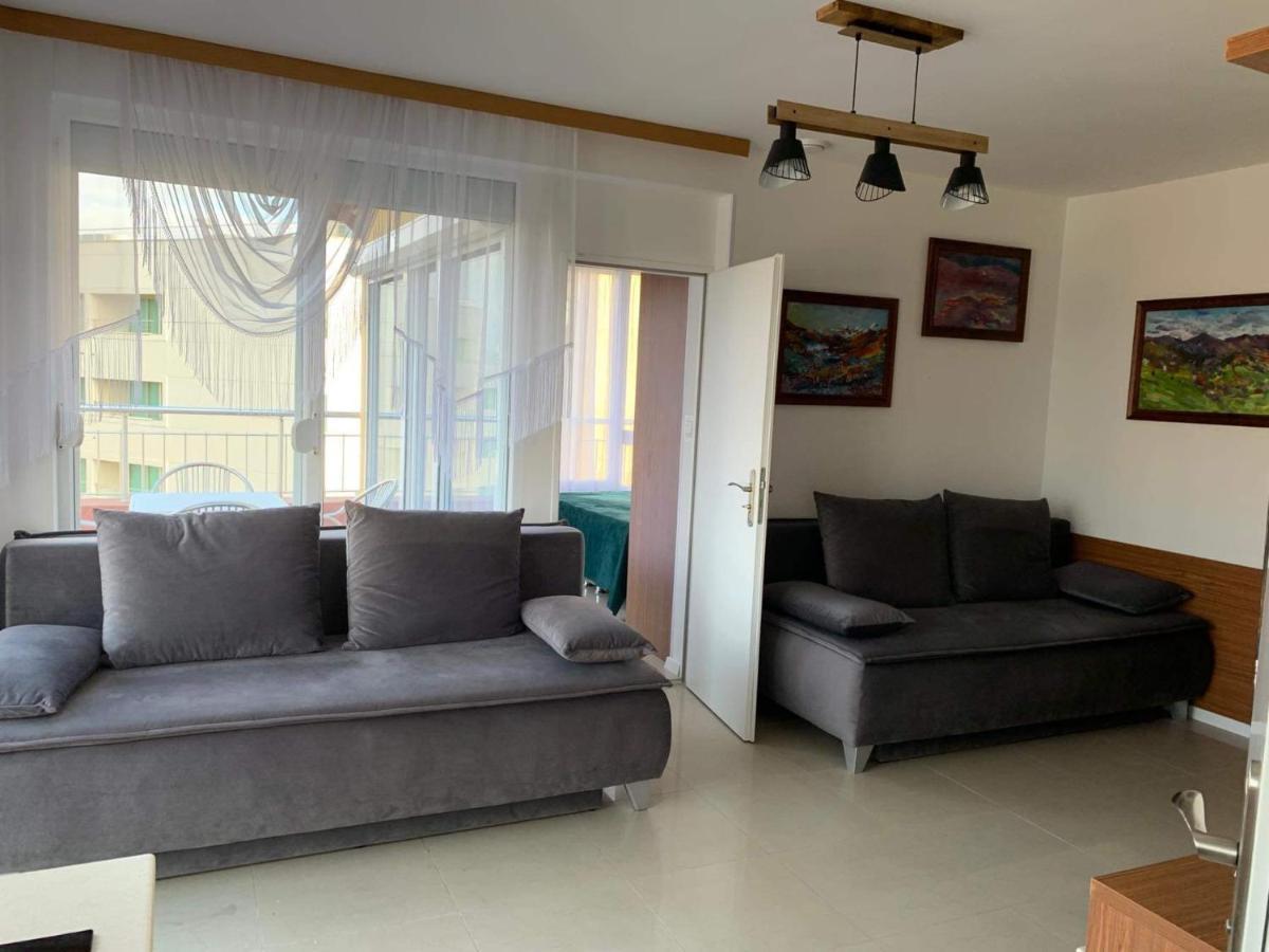 Golden View Przy Samym Morzu Plazy Apartment Приморско Екстериор снимка