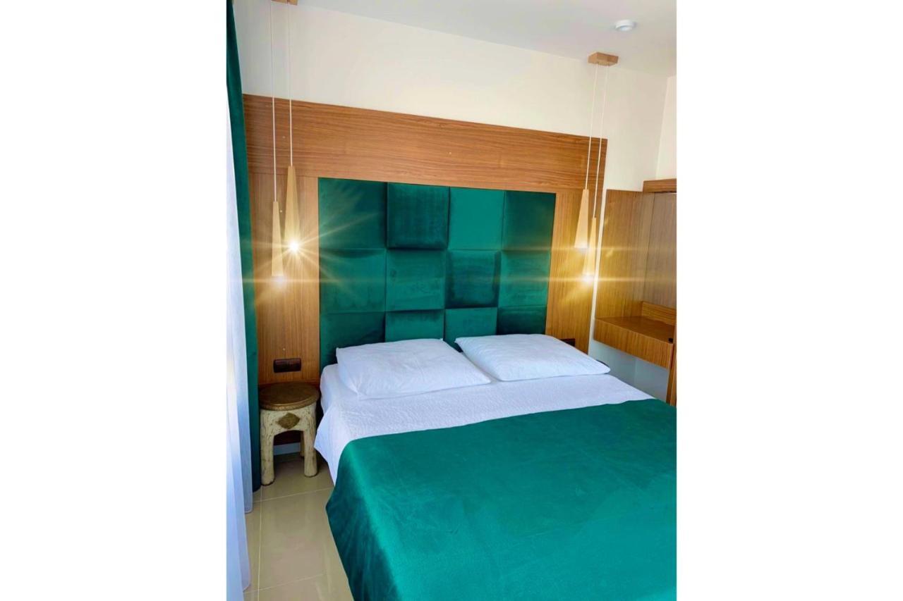 Golden View Przy Samym Morzu Plazy Apartment Приморско Екстериор снимка